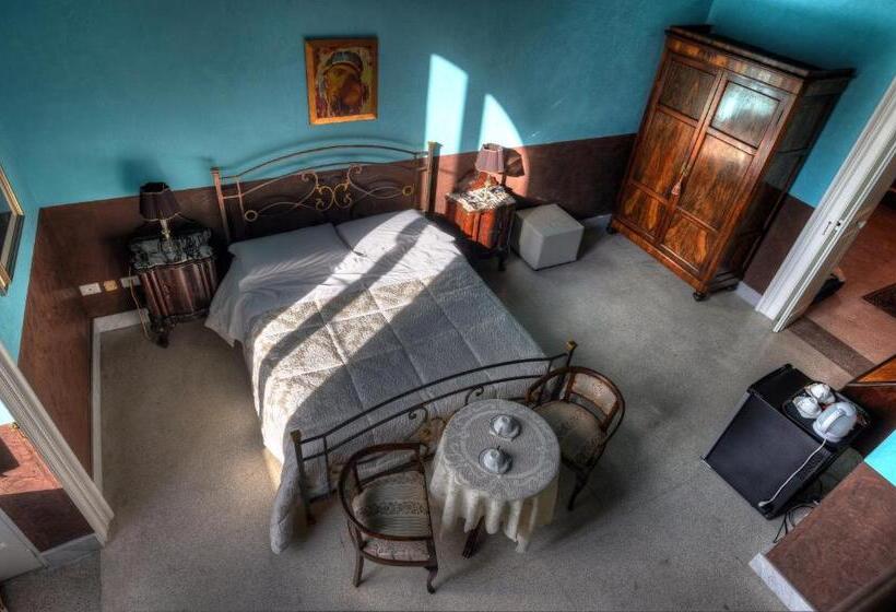 مبيت وإفطار La Dimora Delle Rondini