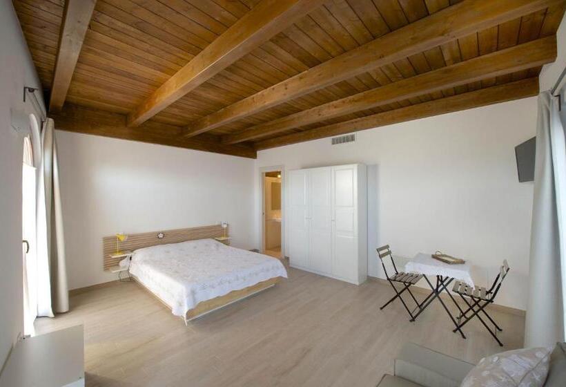 住宿加早餐  Torre Della Loggia   Dimora Storica   Ortona