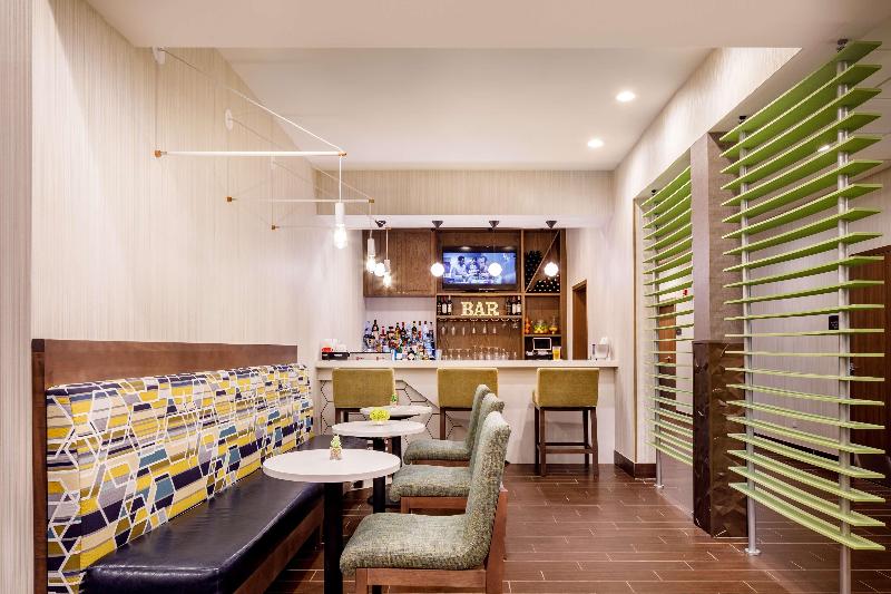 Отель Hampton Inn Paramus