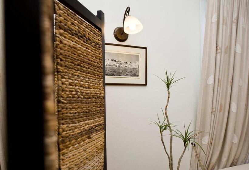 هتل Ostria Studios