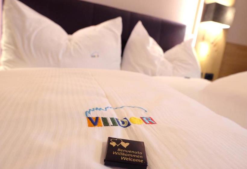 هتل Vidor Resort