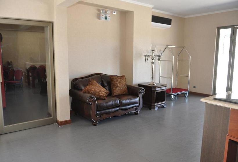 Nuevo Hotel Constitucion