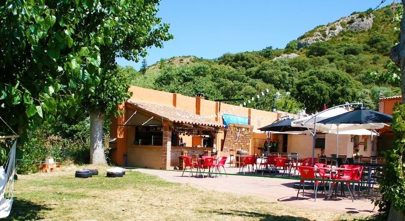 Tantaka   Albergue Los Meleses