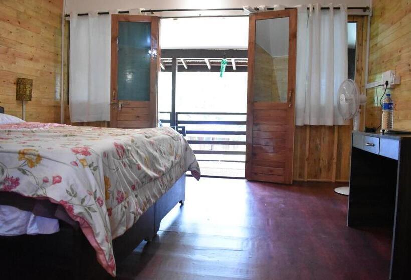 Club Palolem Resort