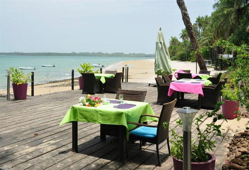 هتل Lodge Ponta Anchaca