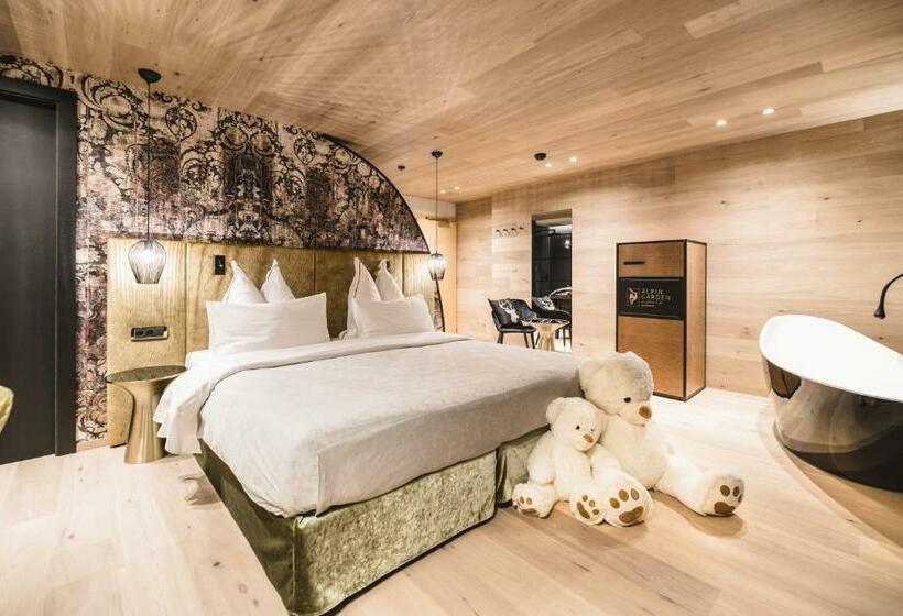 هتل Alpin Garden Luxury Maison & Spa - Adults Only