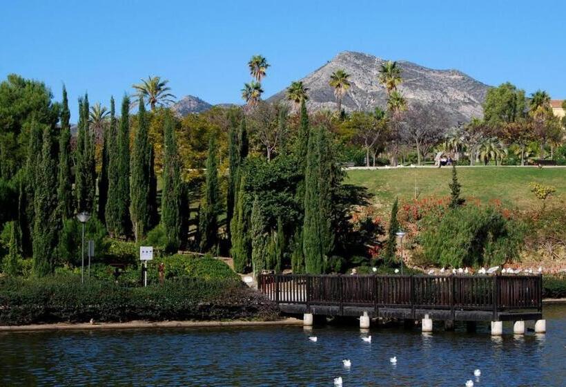 هتل Pueblo Evita Hill