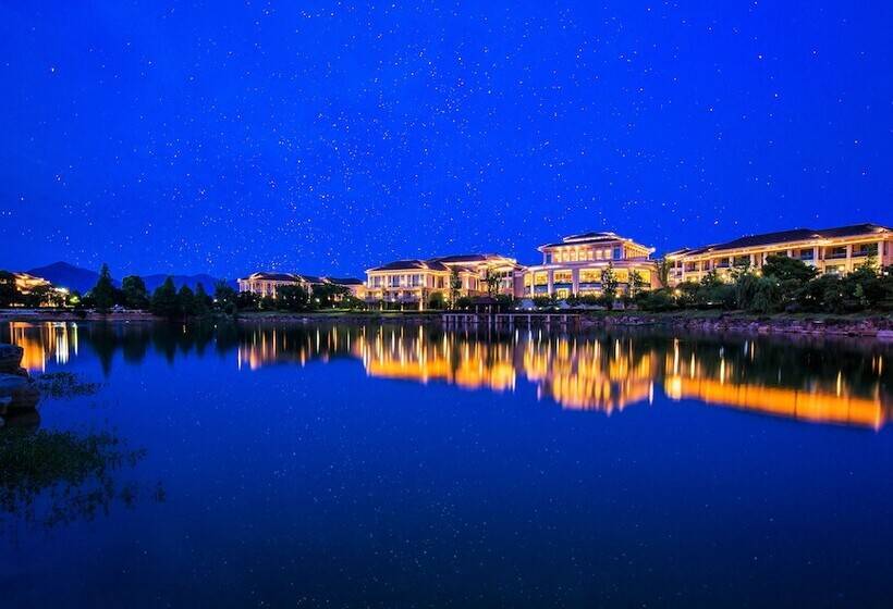 Hotel New Century Resort Yuyao Siming Lake