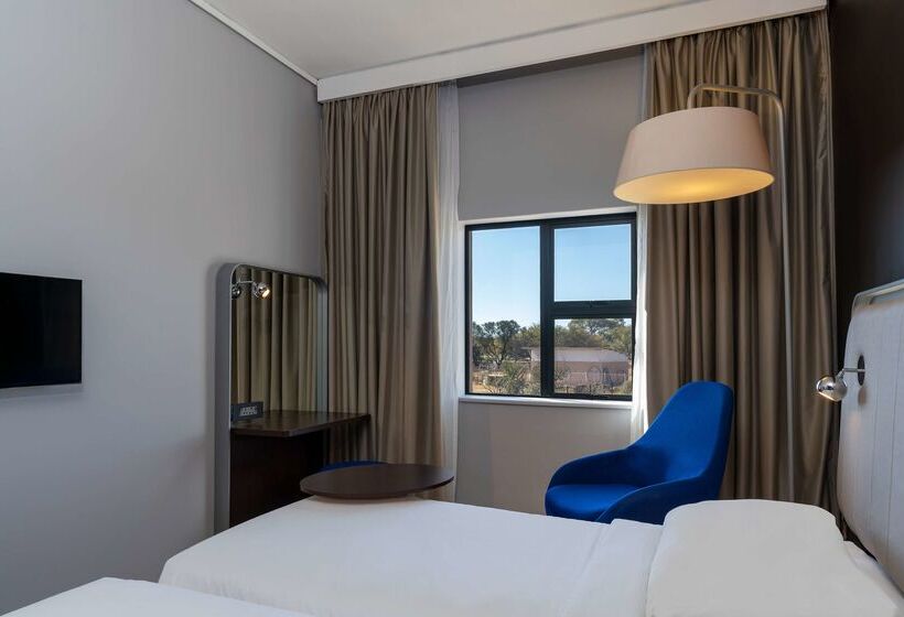 בית מלון כפרי Park Inn By Radisson Polokwane
