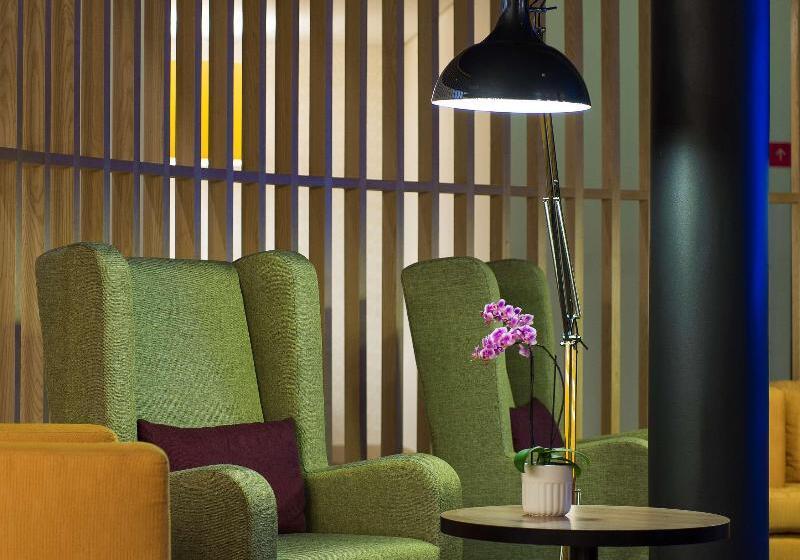 בית מלון כפרי Park Inn By Radisson Polokwane