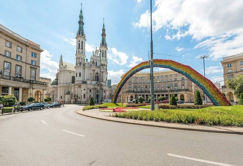 هتل P&o Apartments Plac Zbawiciela