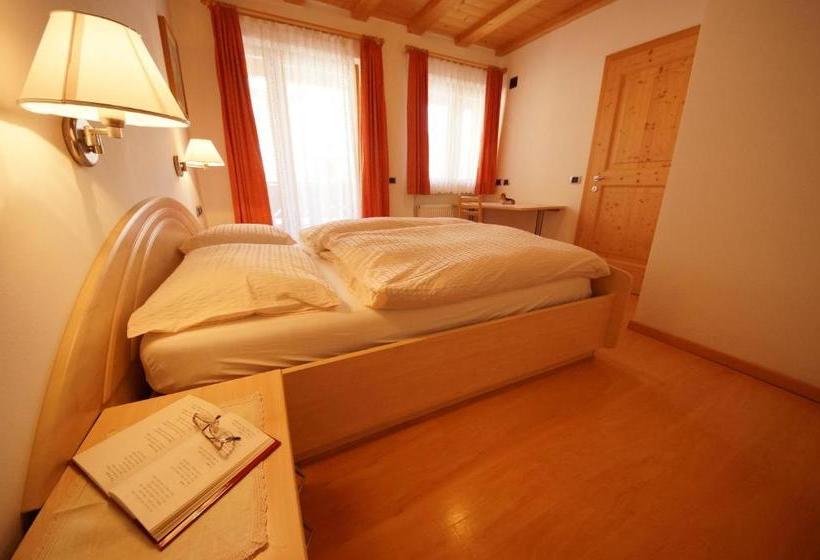 בית מלון כפרי Residence Villa Toni