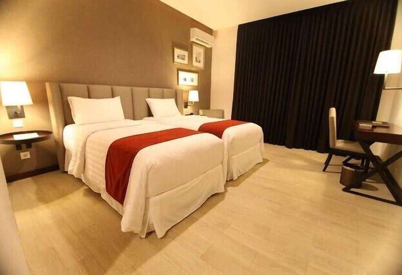 هتل Royal Padjadjaran