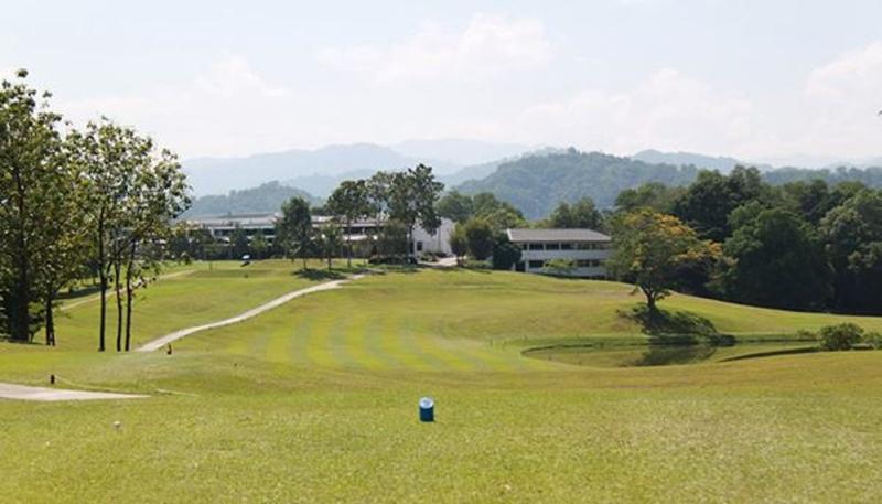 هتل Sabah Golf And Country Club