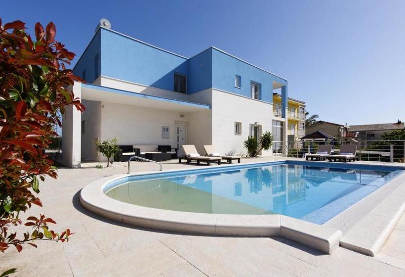 هتل Villa Mermaid