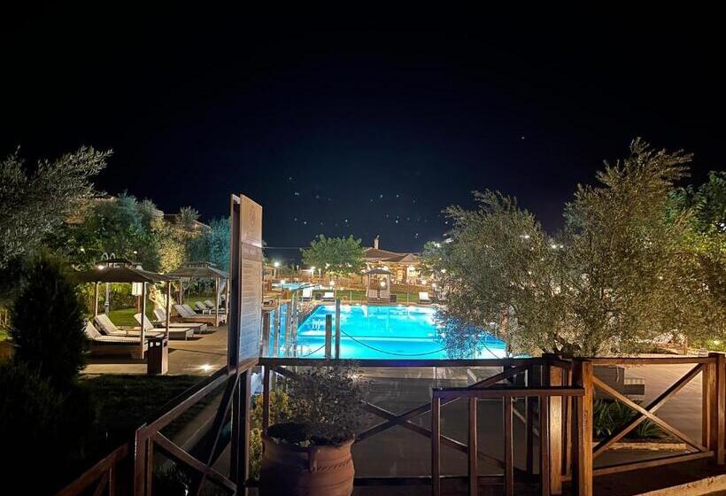 בית מלון כפרי Mystras Grand Palace Resort & Spa