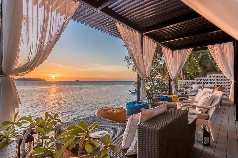 酒店 Vivere Azure Resort