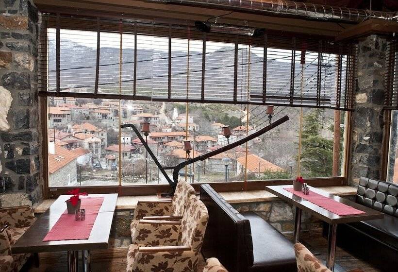 Lithos Hotel & Spa