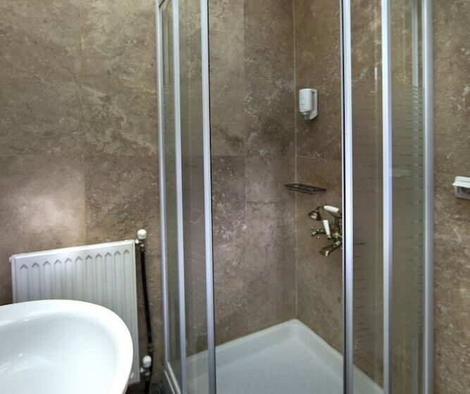 Lithos Hotel & Spa
