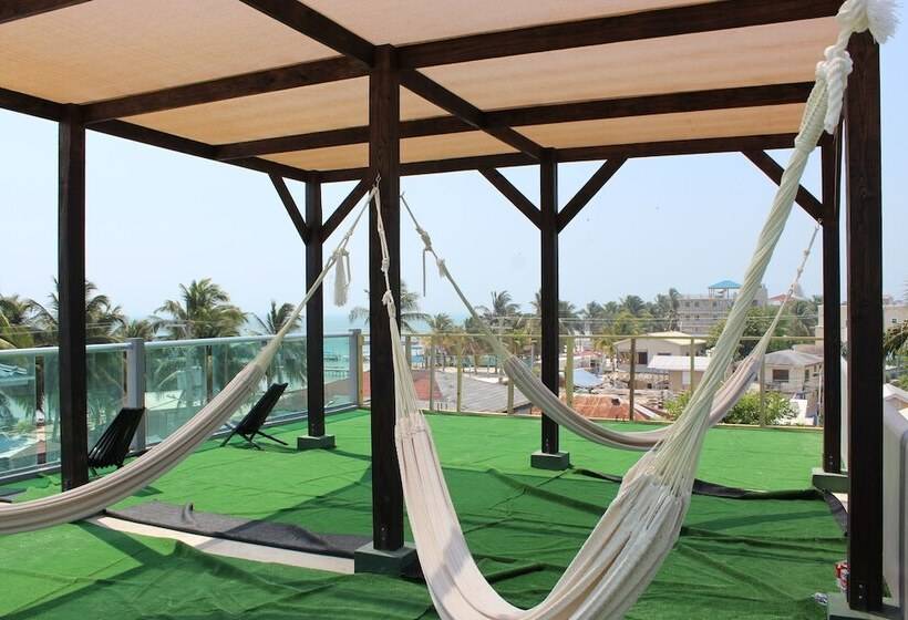 בית מלון כפרי Barefoot Caye Caulker