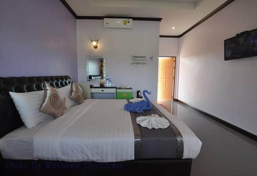 هتل Naris Phuview Resort
