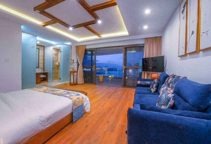 هتل Skylini Seaview Holiday Inn Dali