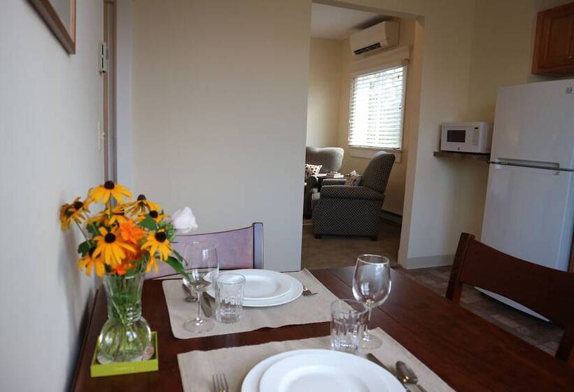 호텔 Tawsty Flower   Haines Suites