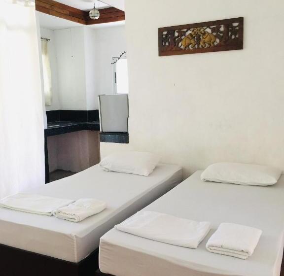 בית מלון כפרי Boracay Ocean Bay