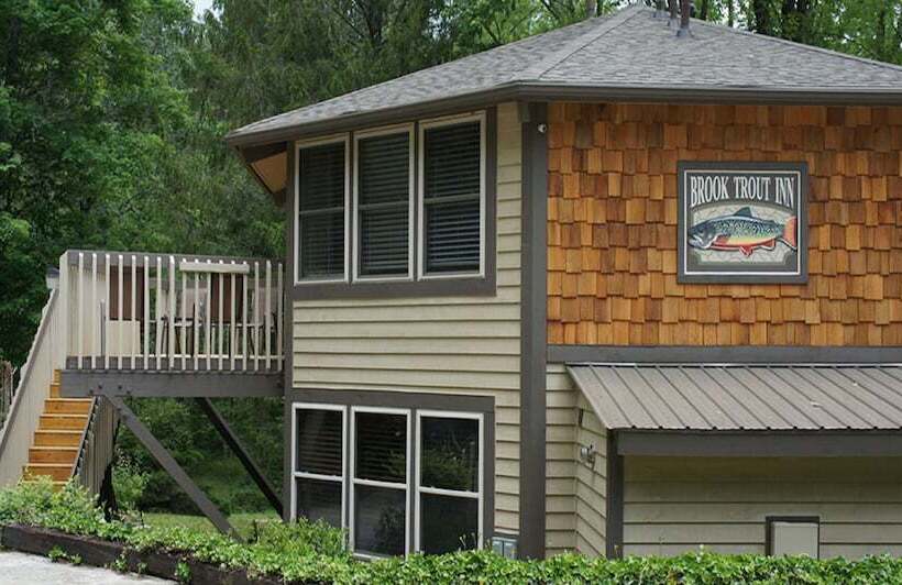 ホテル Brook Trout Inn