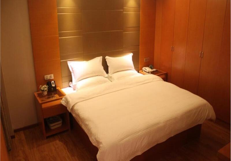 בית מלון כפרי Greentree Inn Shantou Haojiang Dahao Business