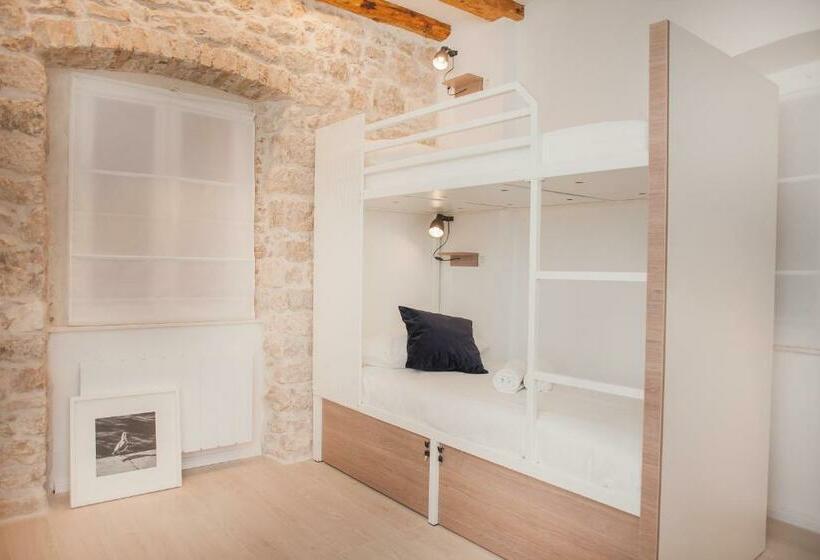 בית מלון כפרי Hostel Scala