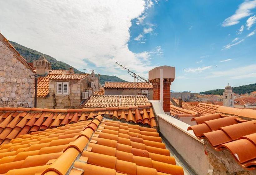 فندق Juliette's Palace Studios