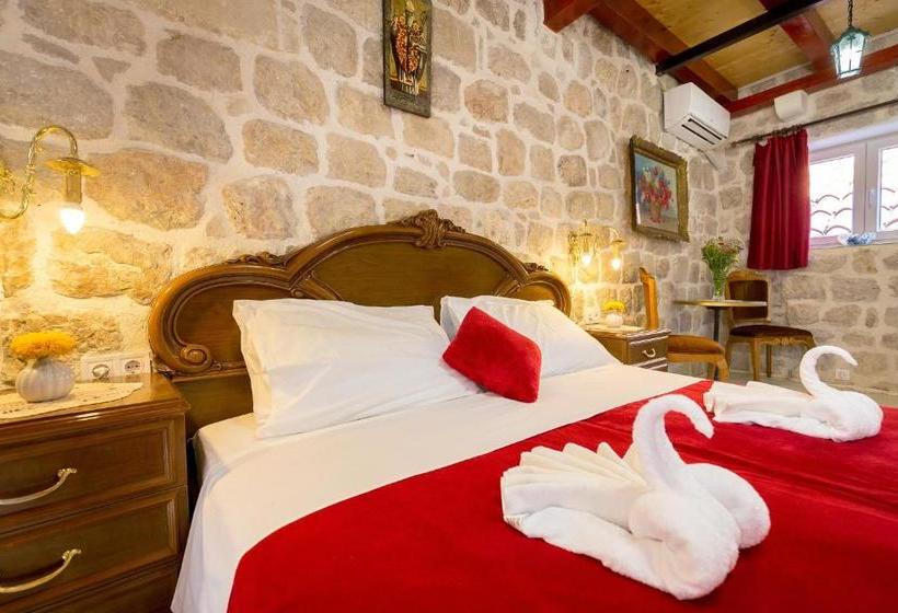 فندق Juliette's Palace Studios