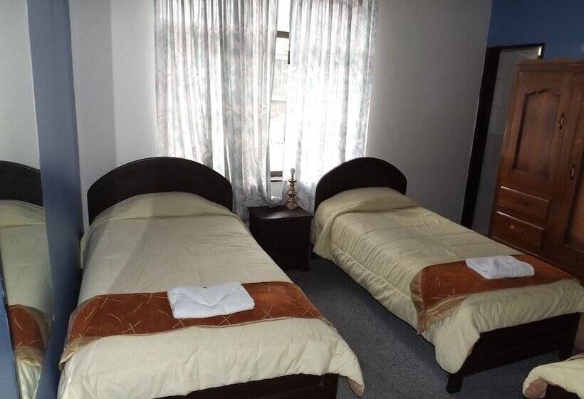 هتل Plaza Internacional