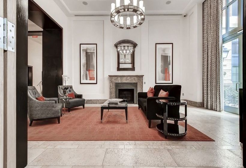 هتل Global Luxury Suites at Metropolitan South