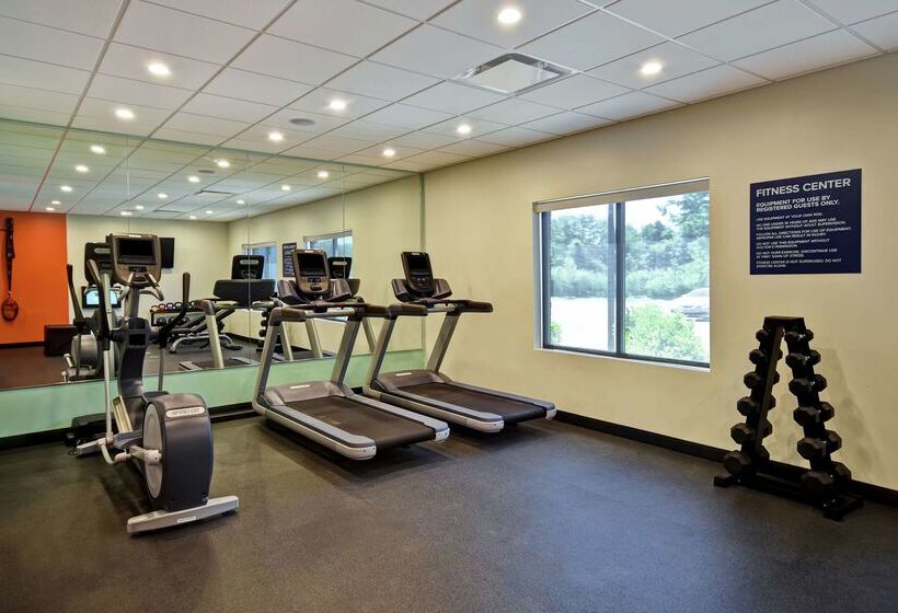 酒店 Tru By Hilton Sterling Heights Detroit