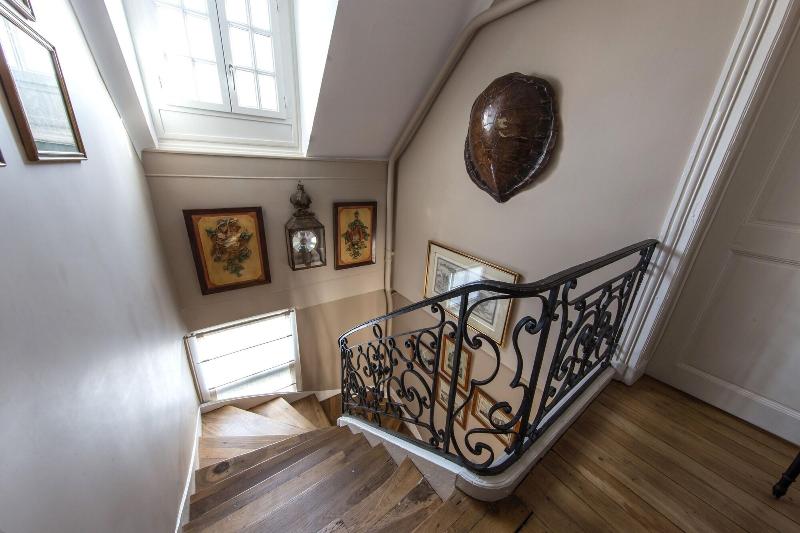 בית מלון כפרי Zenbreak Suite Hemingway