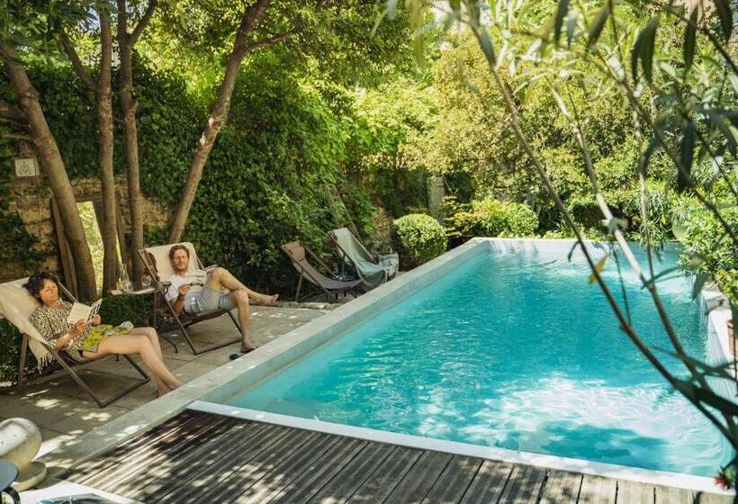 فندق Les Jardins De Baracane