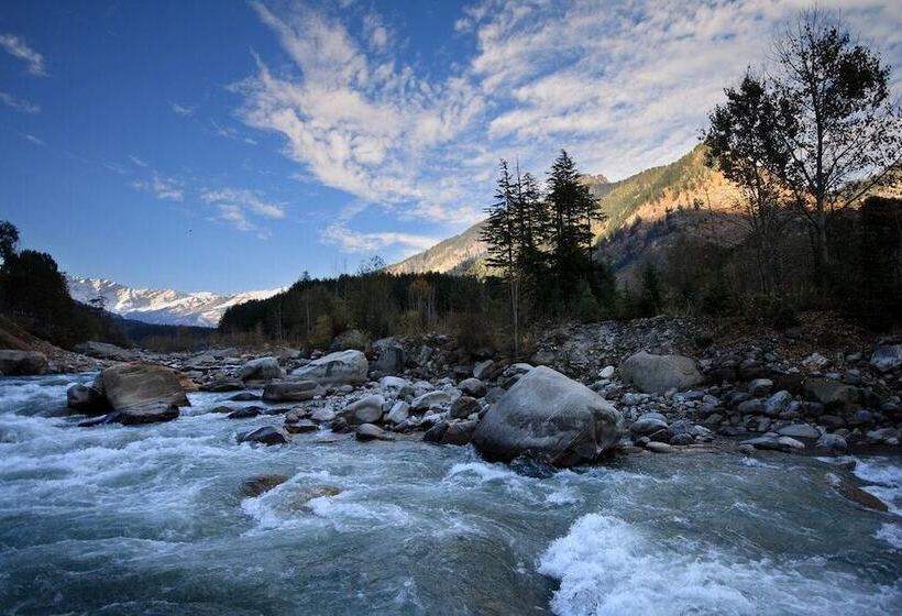 فندق Lotus Inn River View