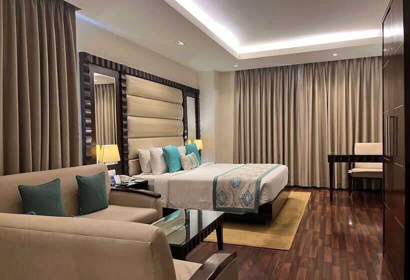 酒店 Deventure Sarovar Portico Kapashera, New Delhi