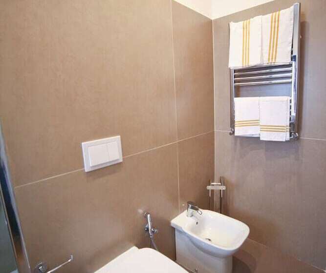 هتل 7th Floor Suite