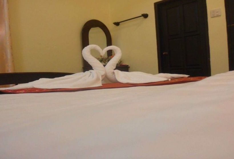 בית מלון כפרי Kinnaly Place House