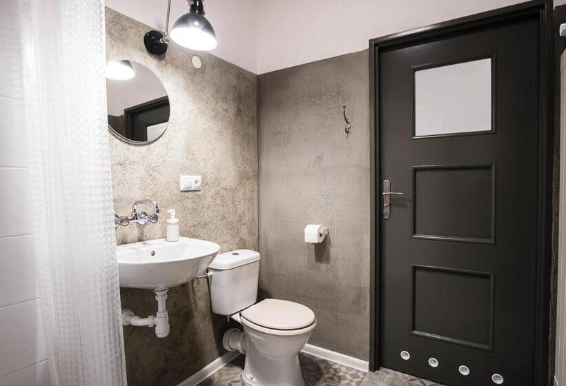 هتل Hostel Likehome