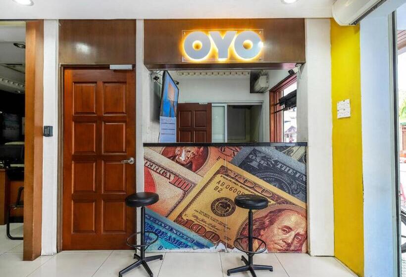 فندق Lebuh Queen City