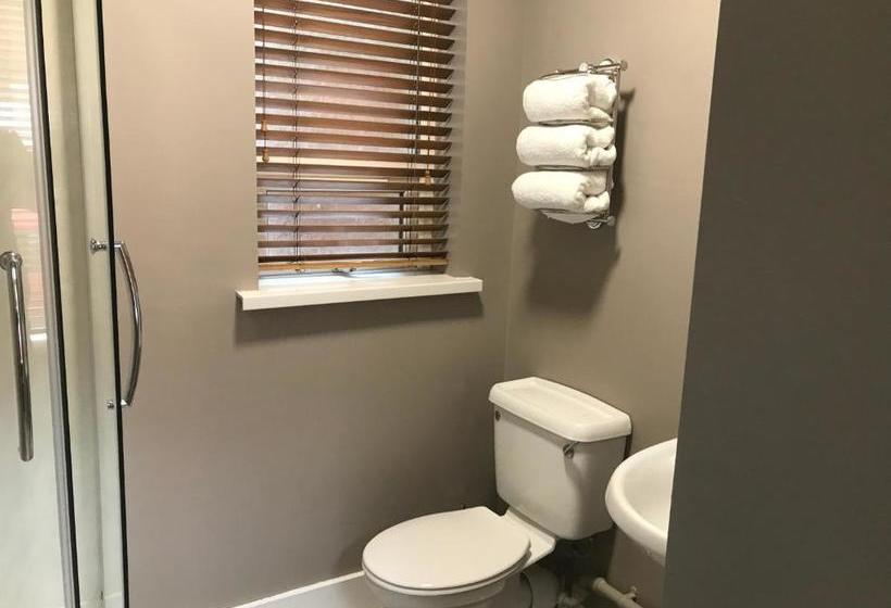 فندق Oakbrooke At Botanic