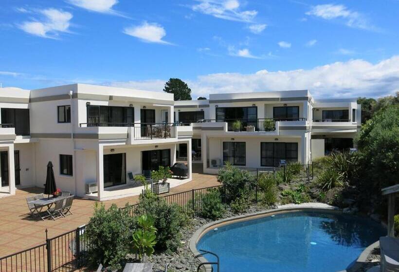 호텔 Ocean Breeze Resort Pauanui