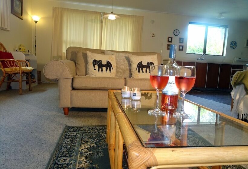 בית מלון כפרי Smokebush Cottage With Wifi