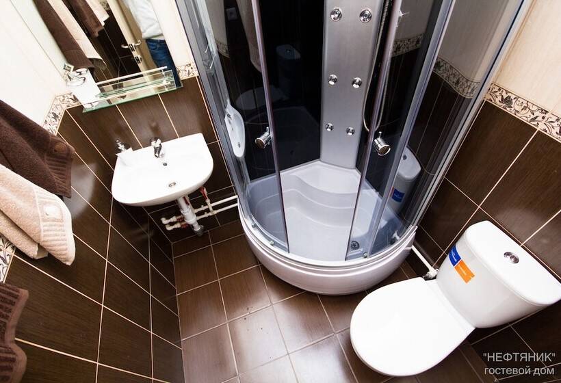 Hotel Guest Complex Neftyanik