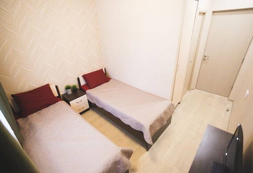 Hotel Guest Complex Neftyanik