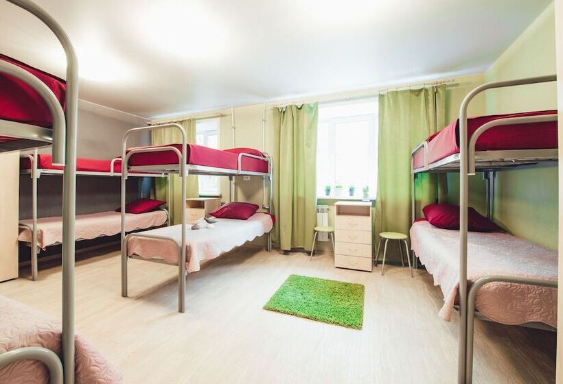 Hotel Guest Complex Neftyanik